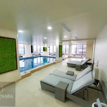 Coral Pool & Mamaia Nord 3*