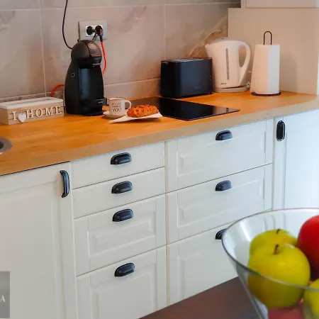 Coral Pool & Mamaia Nord Apartmán 3*