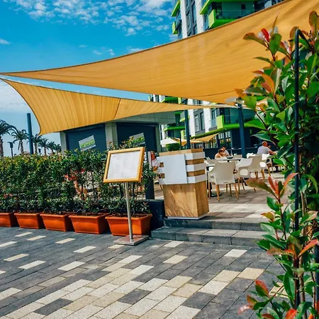 Apartmán Coral Pool & Mamaia Nord