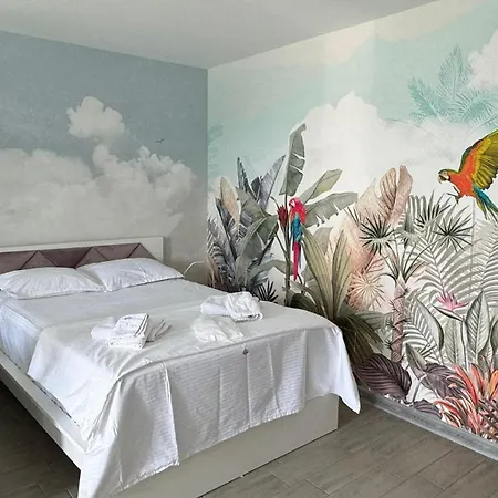 Coral Pool & Mamaia Nord 3* Năvodari